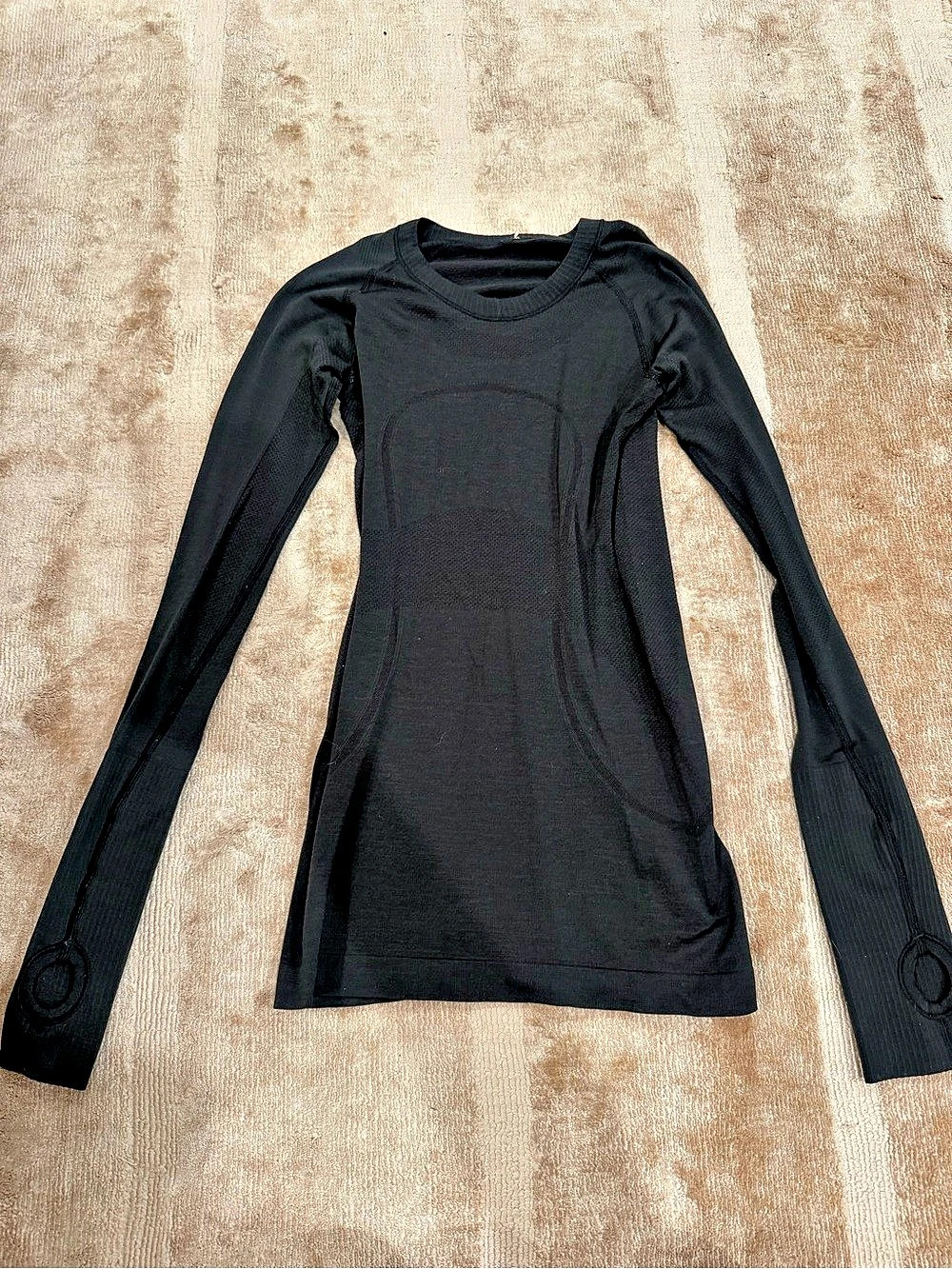 lululemon Swiftly Tech Long Sleeve Shirt in Black
